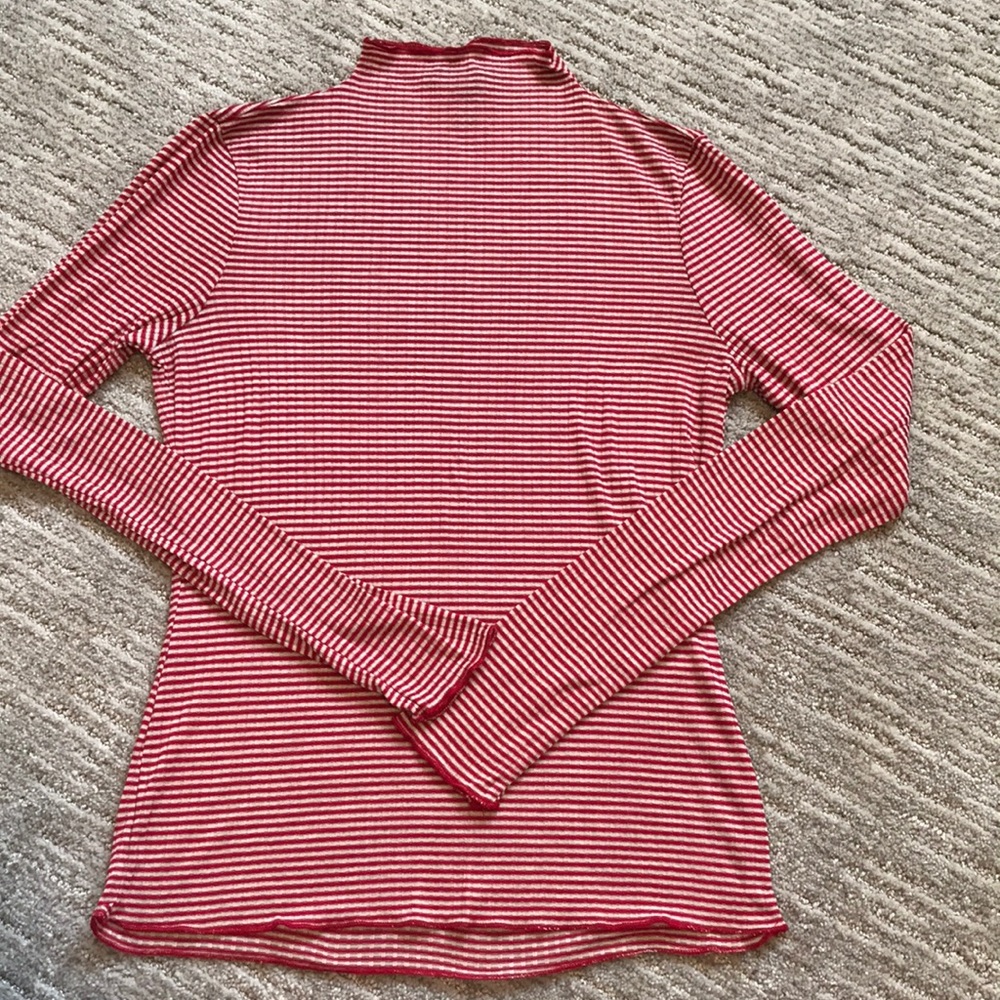 ✨ Forever 21 Mock Neck Shirt